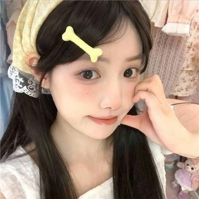 谁杀了她